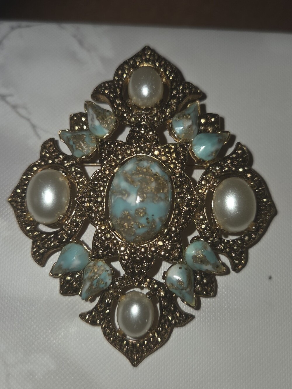 Vintage Sarah Coventry Faux Turquoise and Pearl Brooch